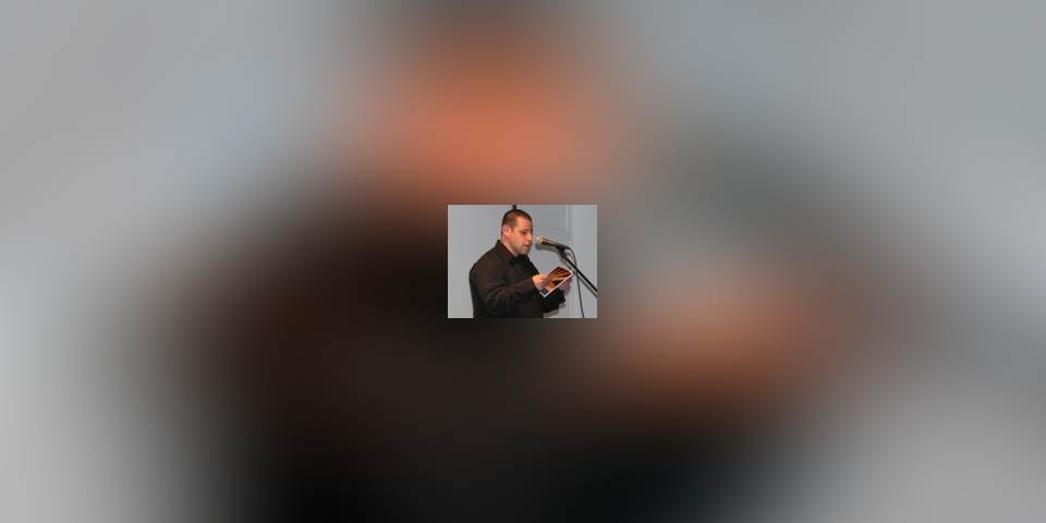 כשהמילים הן בית