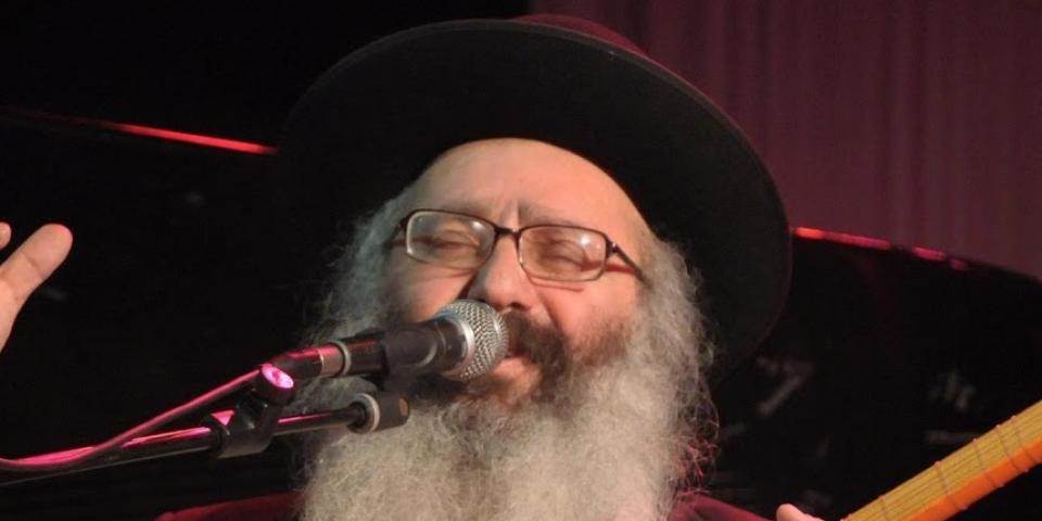 מר מאני: הרב המוסלמי לשעבר ששר בפרסית