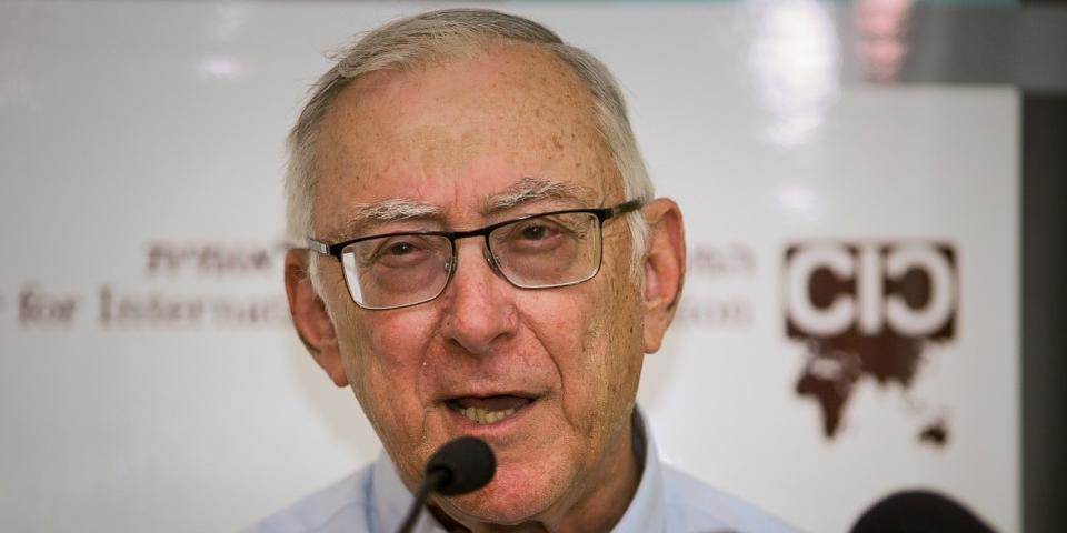 סערת הקוד האתי: מה אסא כשר עלול לאפשר?