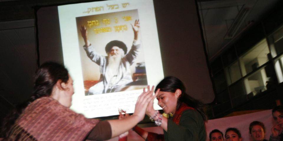 על העיוורון: לא רק יונתן רזאל עוצם עיניים