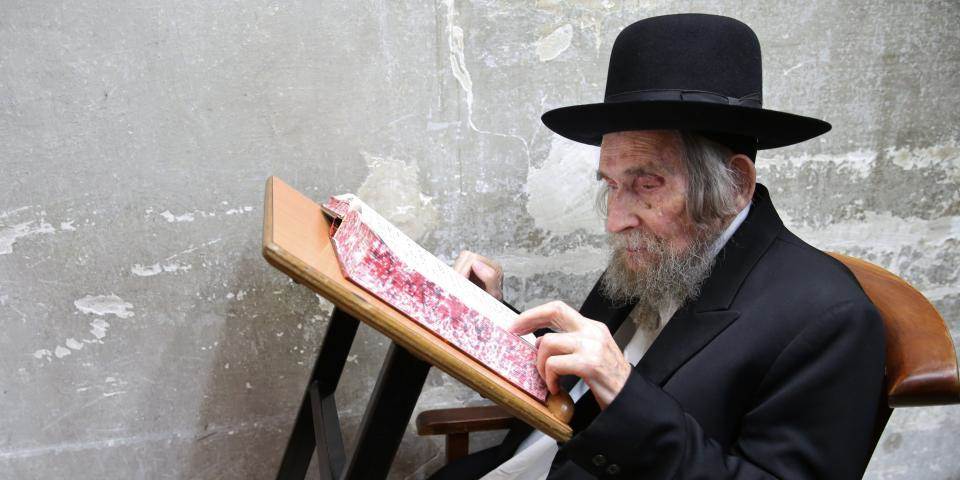 אחרון הגדולים: איך ייראה העולם החרדי בעידן שאחרי הרב שטיינמן