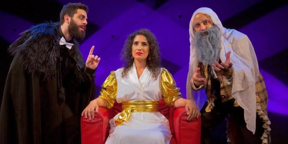 הסכיזופרניה של אליהו הנביא: מחזה חדש מנסה להתמודד עם הפיצול