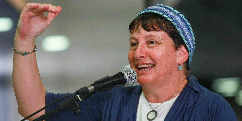 הלכה למעשה: מלכה פיוטרקובסקי מנווטת את דרכה בעולם גברי