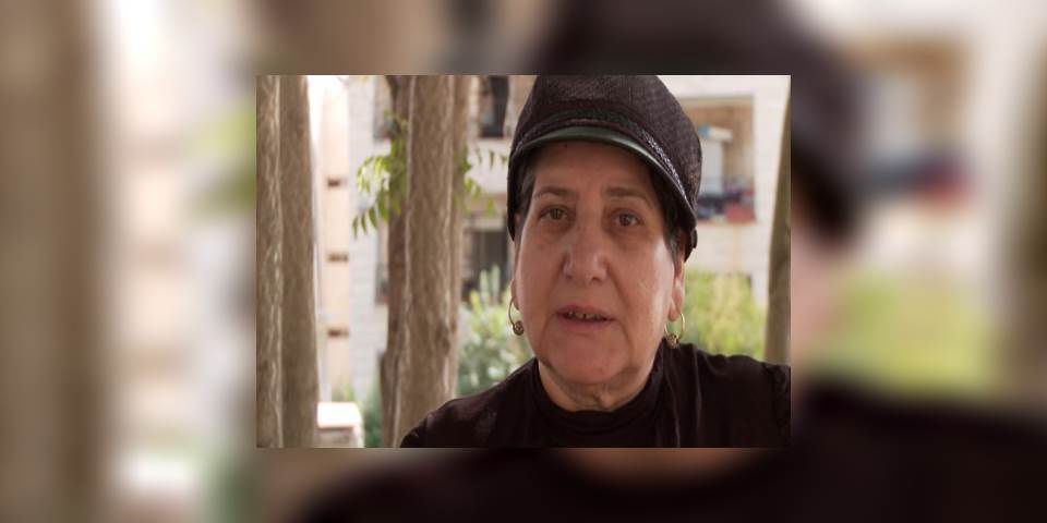 ז'ולייט אדרי שרה שיר ערש צרפתי
