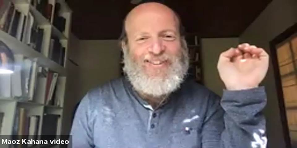 אור בבית אפל